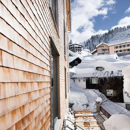 Hotel Mondschein 4*